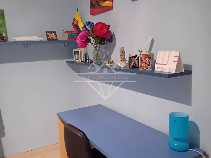 Immagine 17 di Appartamento in vendita  a Carrara