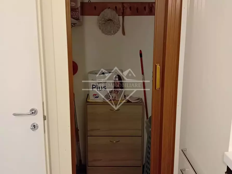 Immagine 21 di Appartamento in vendita  a Carrara