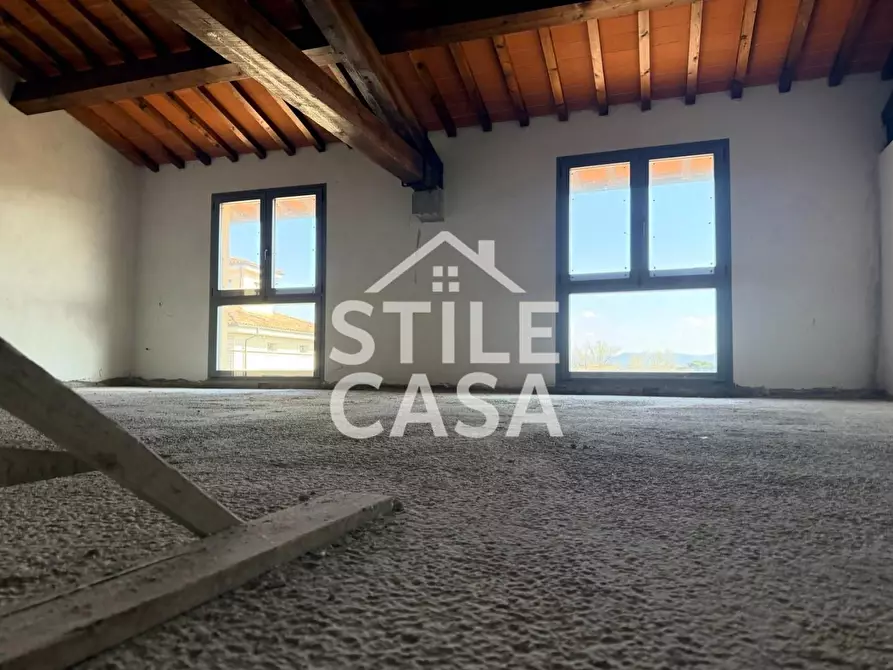 Immagine 6 di Loft/Open space in vendita  a Santa Croce Sull'arno