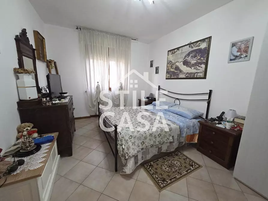 Immagine 10 di Mansarda in vendita  a Porcari