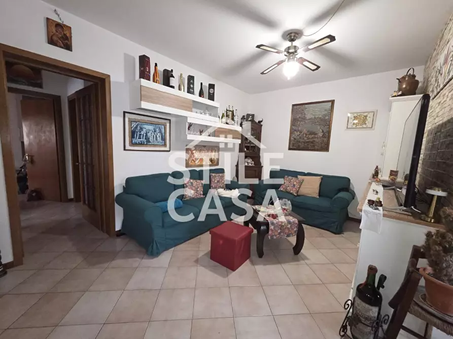 Immagine 22 di Mansarda in vendita  a Porcari