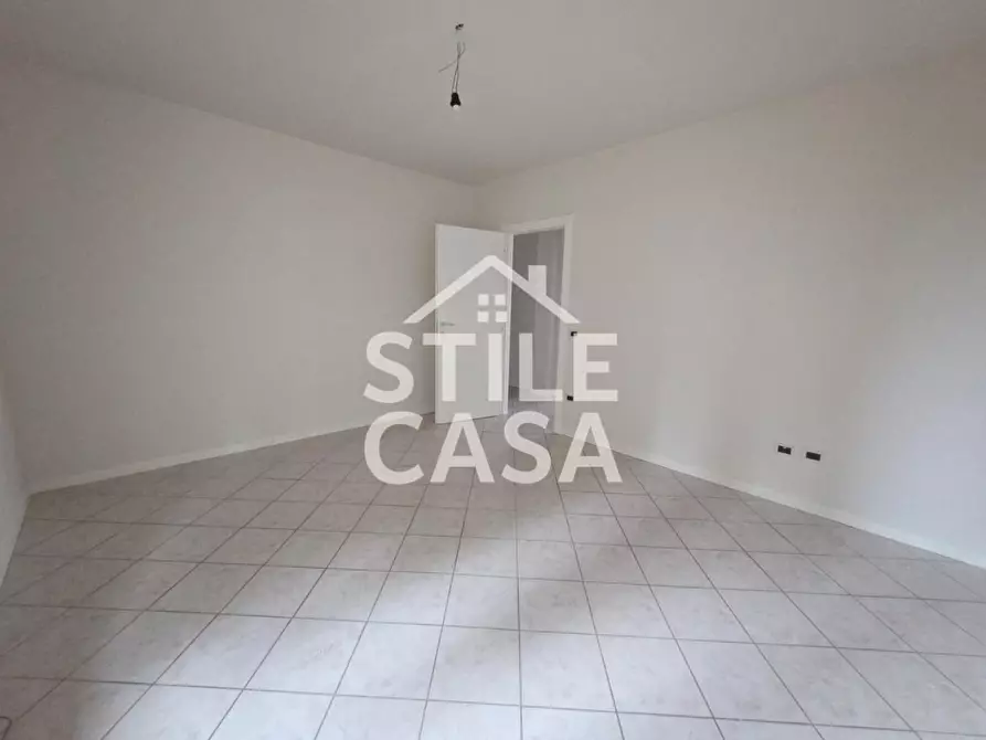 Immagine 10 di Mansarda in vendita  a Porcari