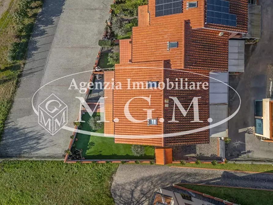 Immagine 40 di Villetta a schiera in vendita  a Buti