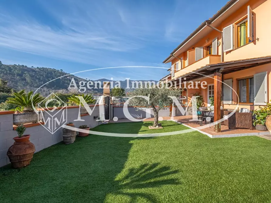 Immagine 5 di Villetta a schiera in vendita  a Buti