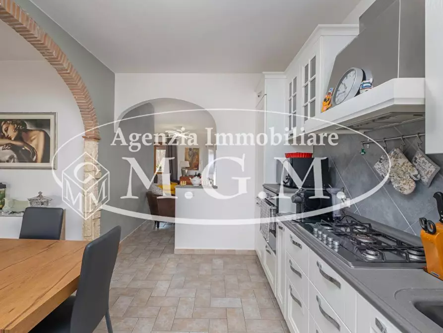 Immagine 17 di Villetta a schiera in vendita  a Buti