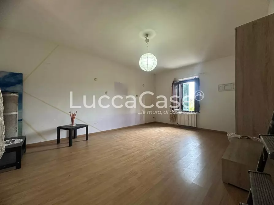 Immagine 11 di Casa indipendente in vendita  a Montecarlo