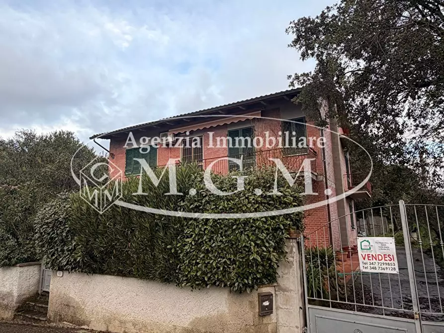 Immagine 4 di Casa indipendente in vendita  a Santa Maria A Monte
