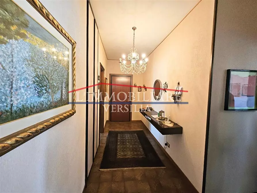 Immagine 33 di Mansarda in vendita  a Massa