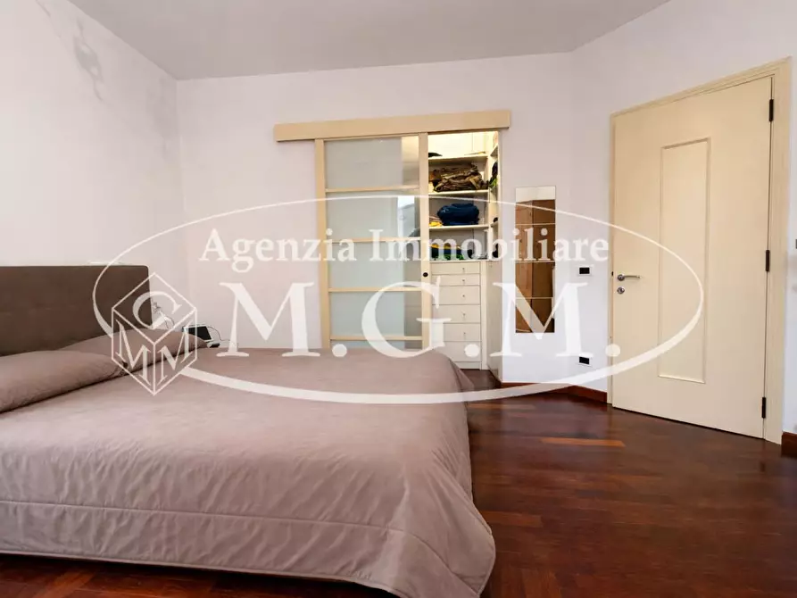 Immagine 22 di Terratetto in vendita  a Cascina