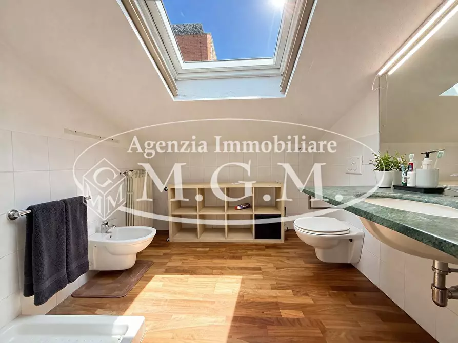 Immagine 39 di Terratetto in vendita  a Cascina