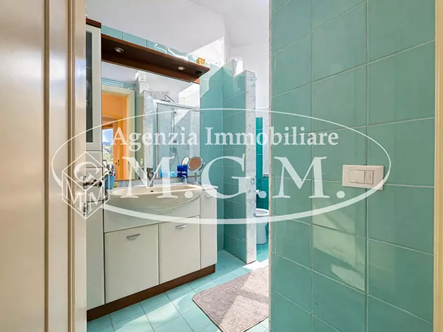 Immagine 25 di Terratetto in vendita  a Cascina