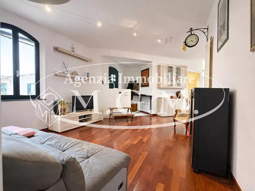 Immagine 16 di Terratetto in vendita  a Cascina