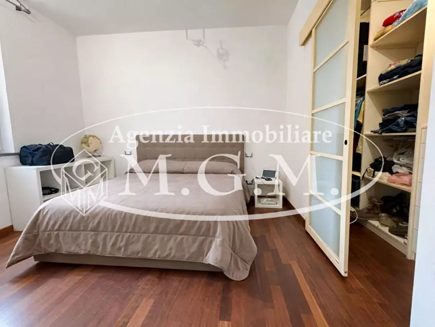 Immagine 21 di Terratetto in vendita  a Cascina