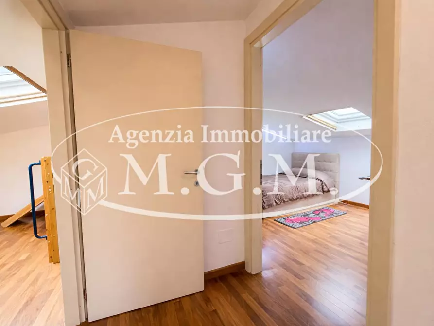 Immagine 32 di Terratetto in vendita  a Cascina