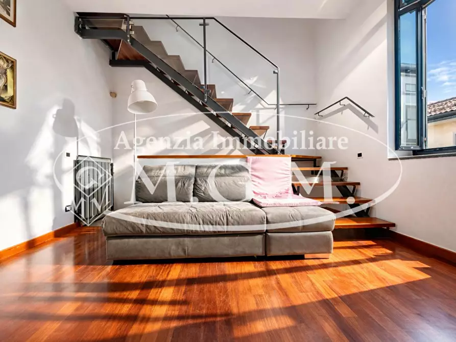 Immagine 1 di Terratetto in vendita  a Cascina