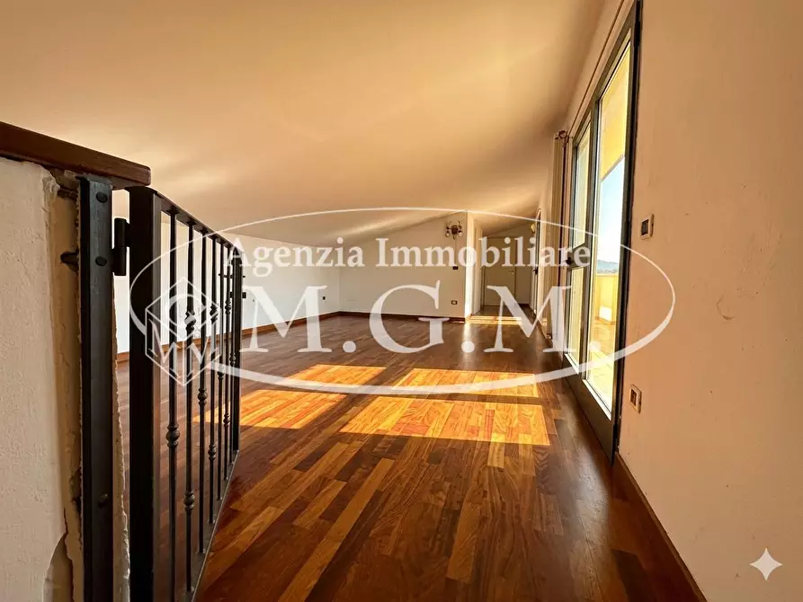 Immagine 30 di Terratetto in vendita  a Cascina