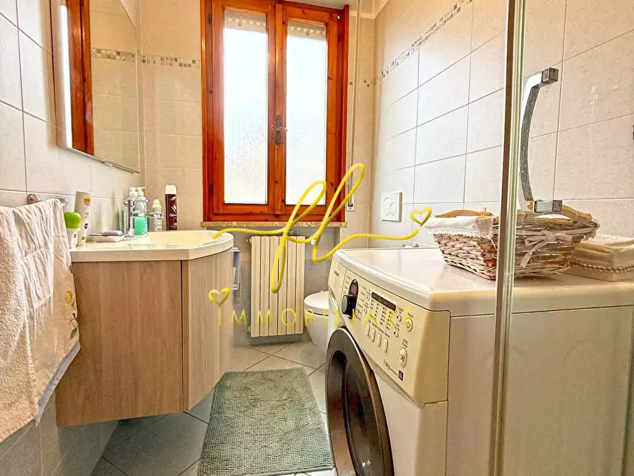 Immagine 24 di Appartamento in vendita  a Cecina