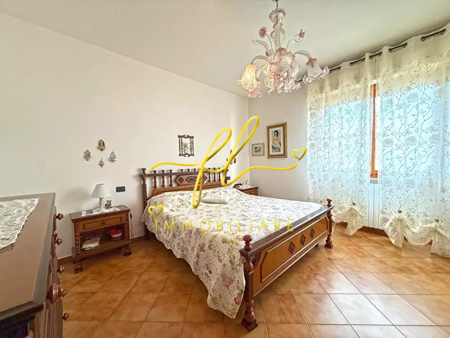 Immagine 19 di Appartamento in vendita  a Cecina