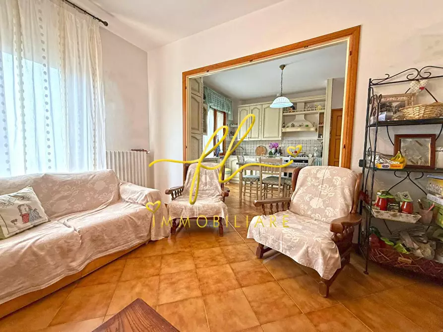 Immagine 13 di Appartamento in vendita  a Cecina