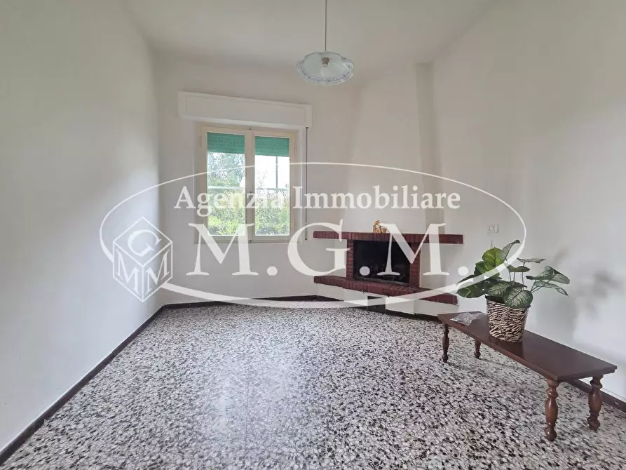 Immagine 2 di Villa in vendita  a Castelfranco Di Sotto