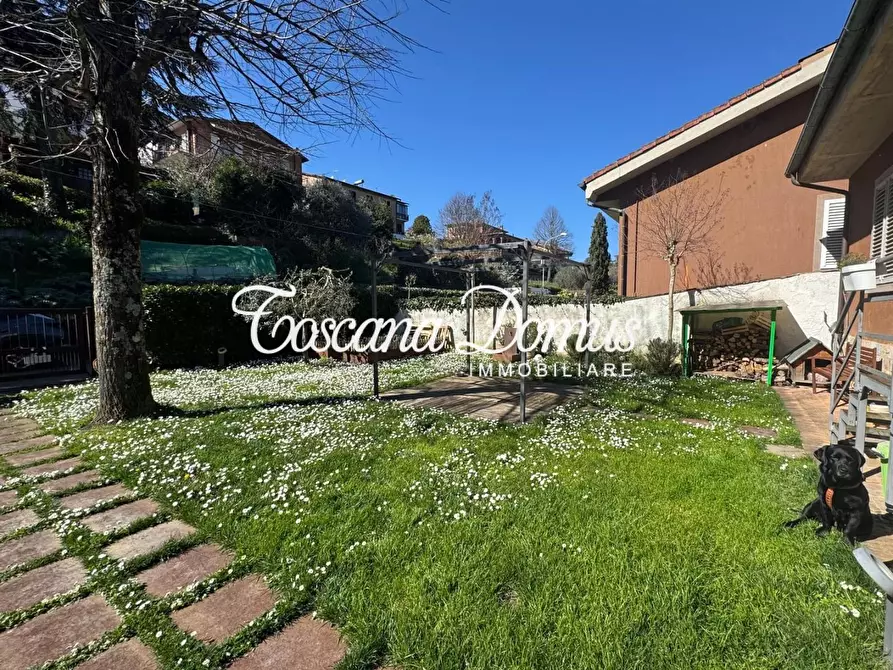 Immagine 15 di Porzione di casa in vendita  a Castelnuovo Berardenga