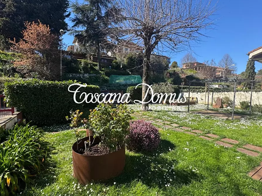 Immagine 13 di Porzione di casa in vendita  a Castelnuovo Berardenga