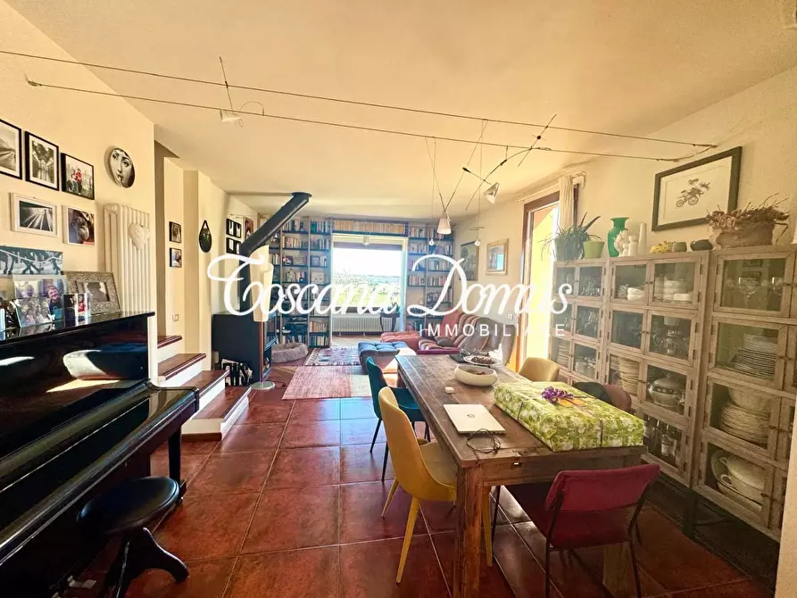 Immagine 10 di Porzione di casa in vendita  a Castelnuovo Berardenga