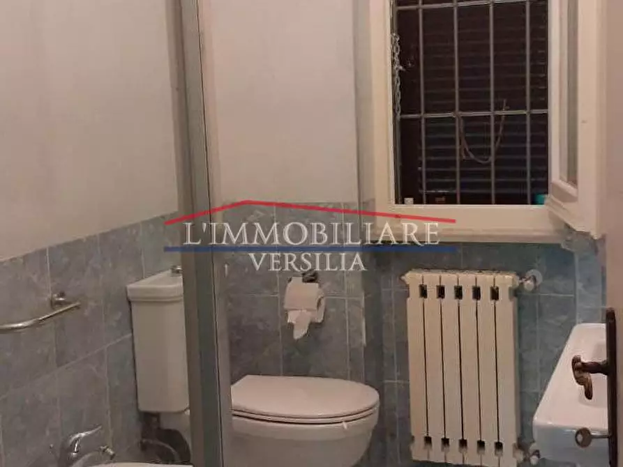 Immagine 12 di Casa indipendente in vendita  a Massa