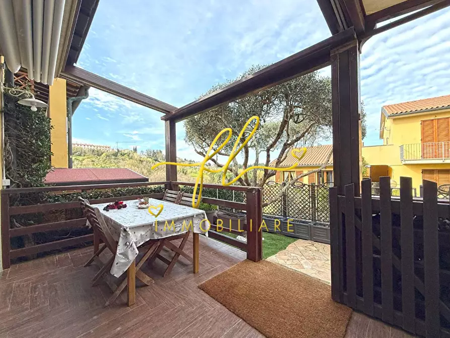 Immagine 30 di Appartamento in vendita  a Guardistallo