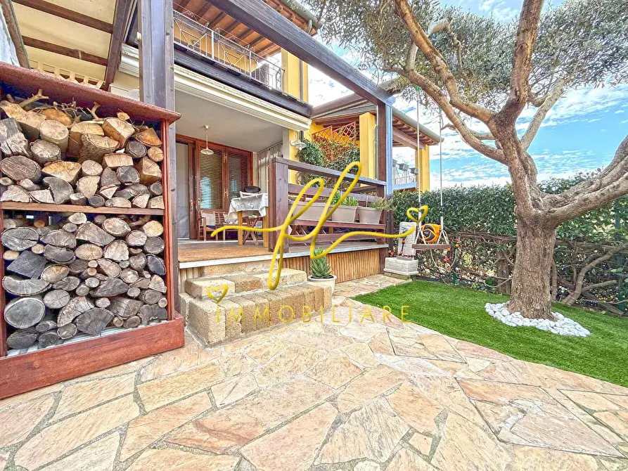 Immagine 29 di Appartamento in vendita  a Guardistallo