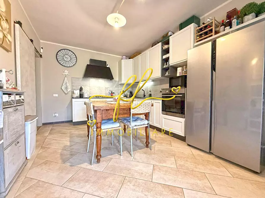 Immagine 11 di Appartamento in vendita  a Guardistallo