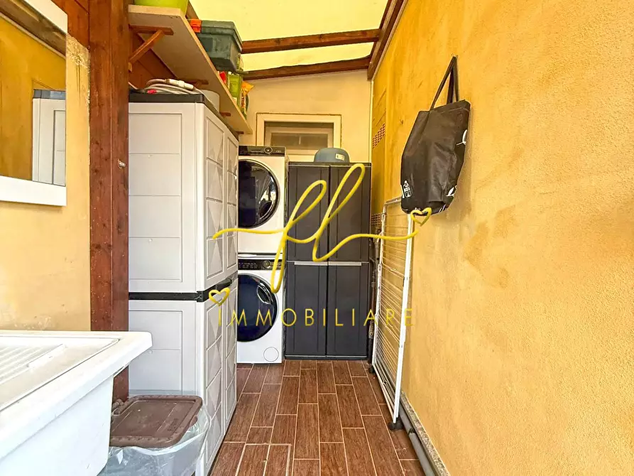 Immagine 24 di Appartamento in vendita  a Guardistallo