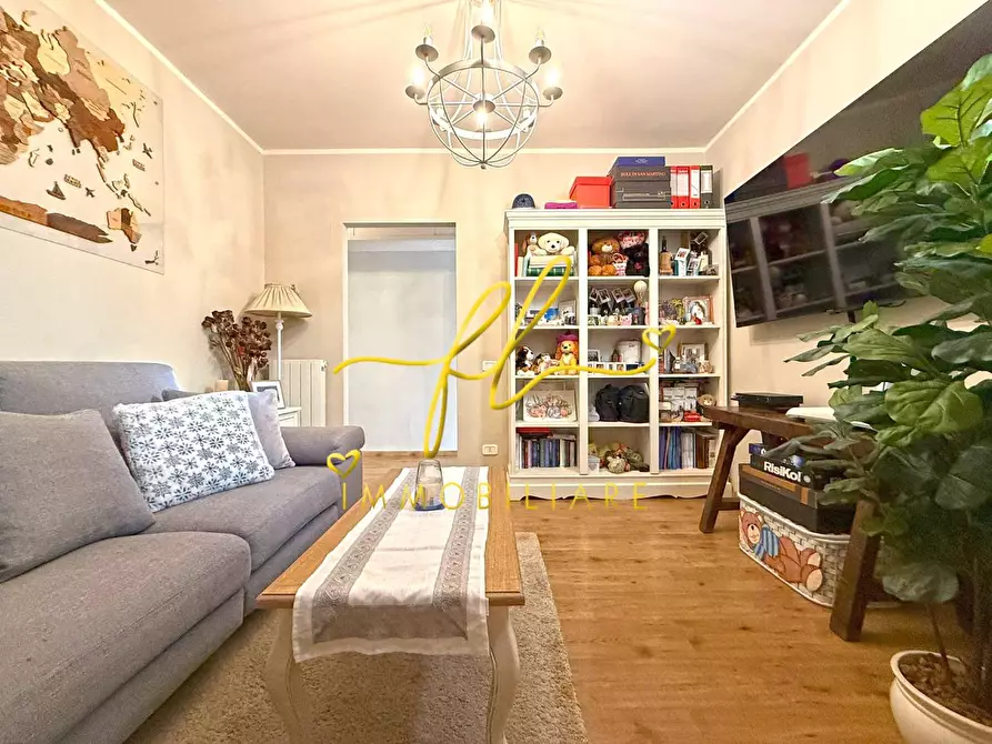 Immagine 5 di Appartamento in vendita  a Guardistallo