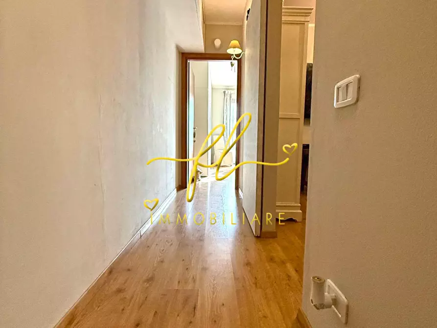 Immagine 16 di Appartamento in vendita  a Guardistallo