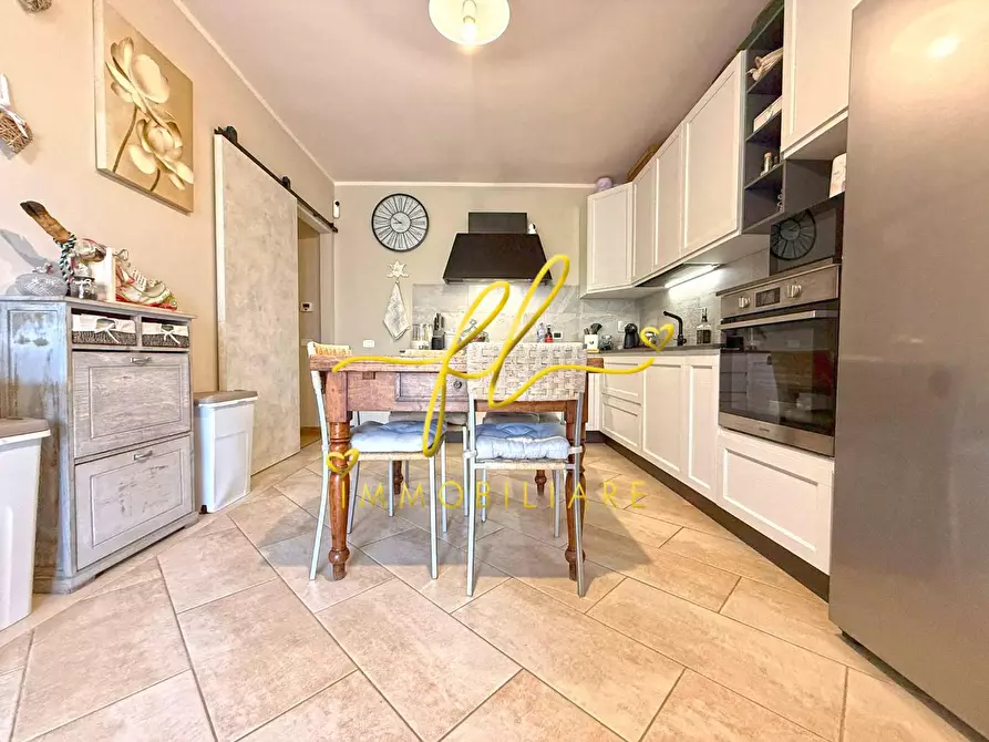 Immagine 15 di Appartamento in vendita  a Guardistallo