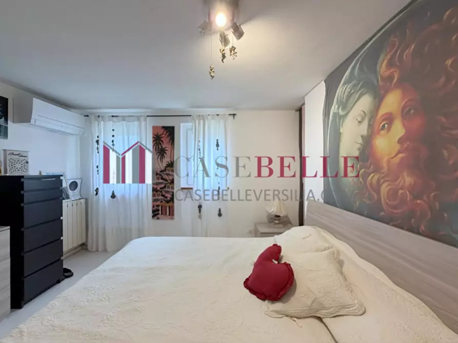 Immagine 50 di Villa in vendita  a Massarosa