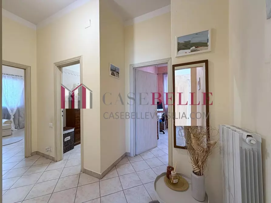 Immagine 14 di Villa in vendita  a Massarosa