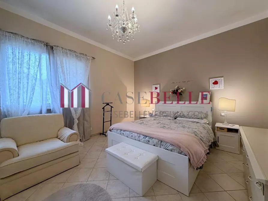 Immagine 26 di Villa in vendita  a Massarosa