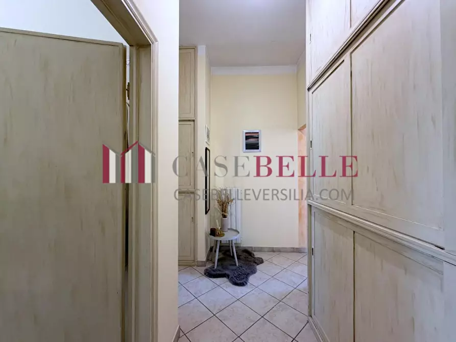 Immagine 31 di Villa in vendita  a Massarosa