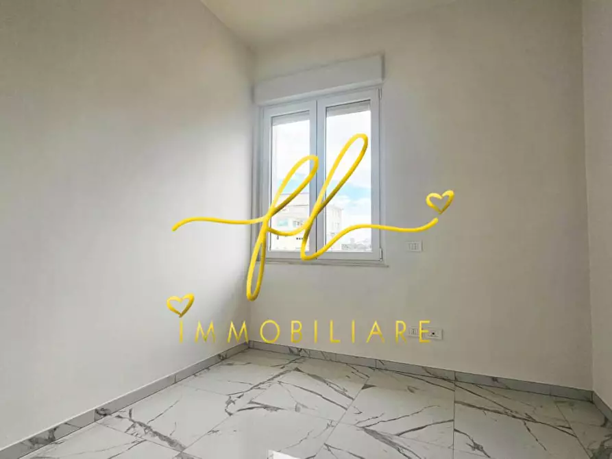 Immagine 13 di Appartamento in vendita  a Rosignano Marittimo