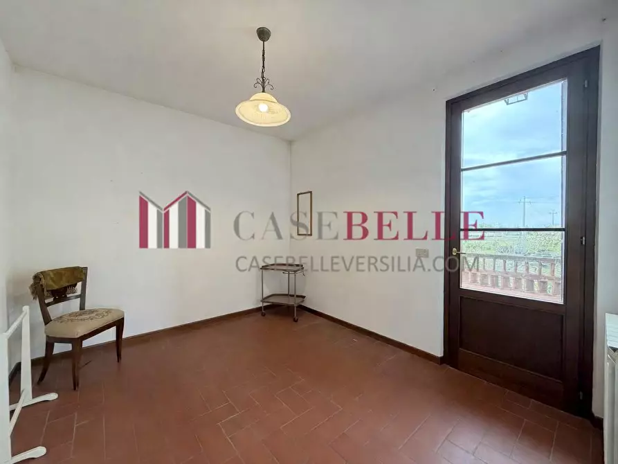 Immagine 28 di Casa trifamiliare in vendita  a Camaiore