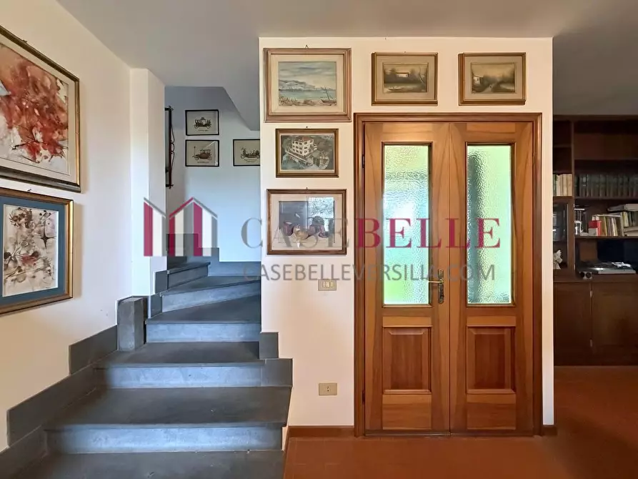 Immagine 18 di Casa trifamiliare in vendita  a Camaiore