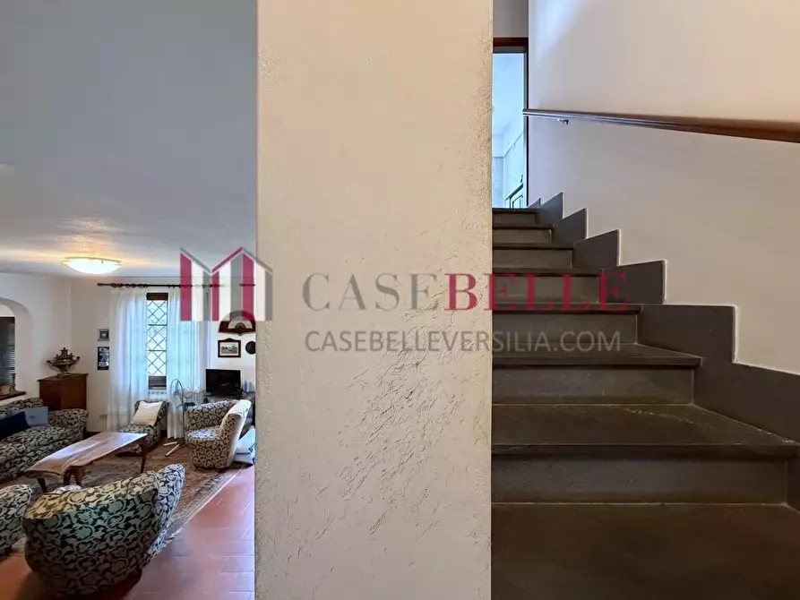 Immagine 19 di Casa trifamiliare in vendita  a Camaiore