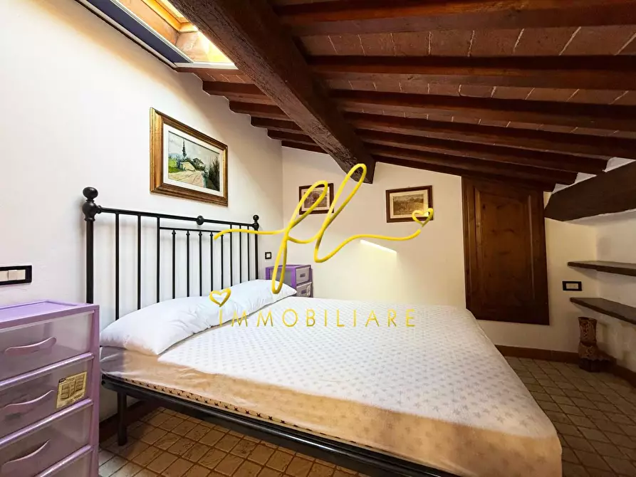 Immagine 15 di Appartamento in vendita  a Riparbella