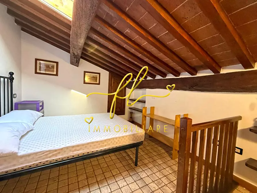 Immagine 16 di Appartamento in vendita  a Riparbella