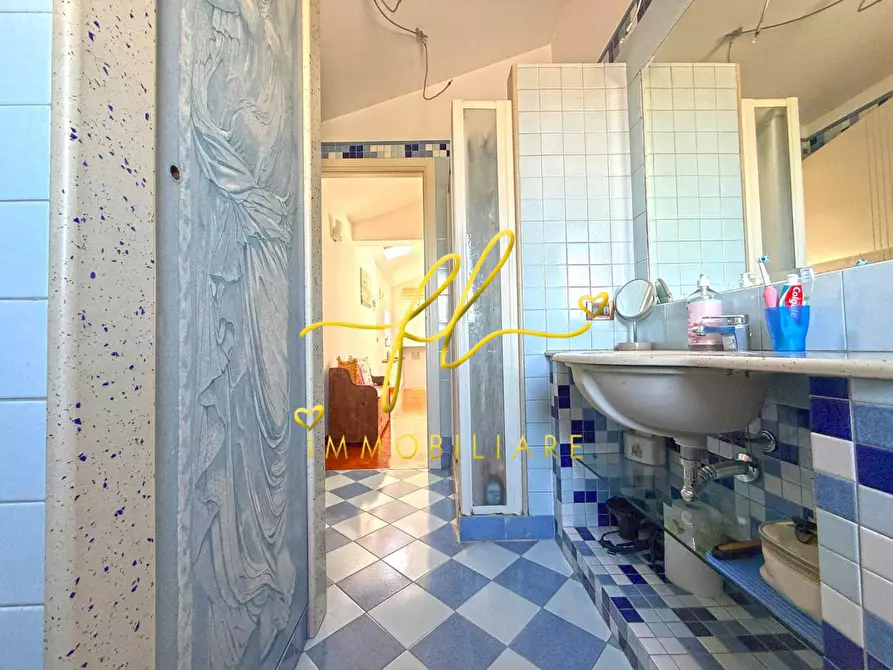 Immagine 29 di Appartamento in vendita  a Cecina