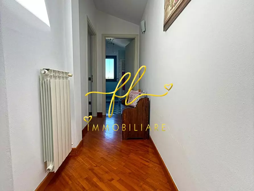 Immagine 23 di Appartamento in vendita  a Cecina