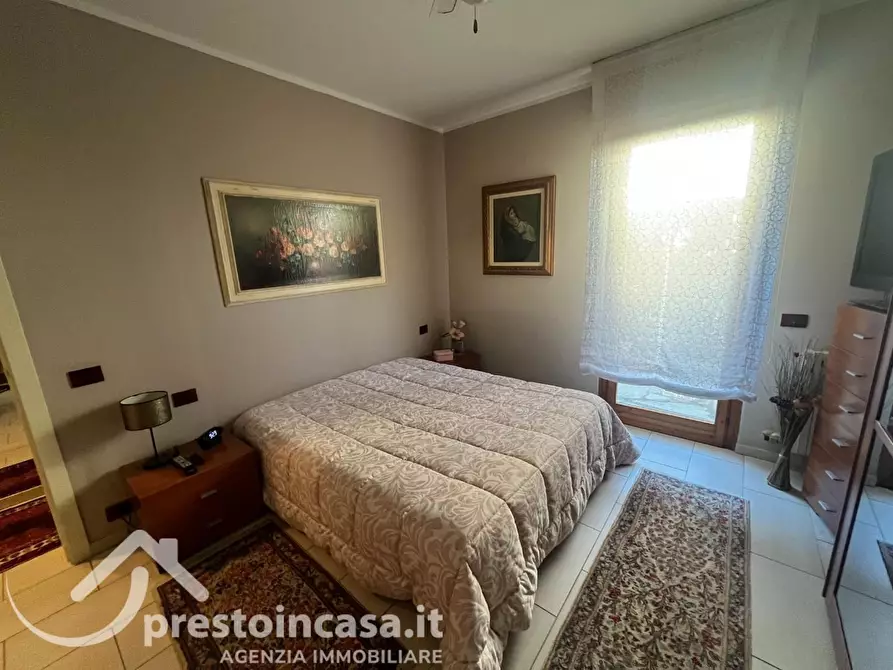 Immagine 15 di Appartamento in vendita  a Viareggio