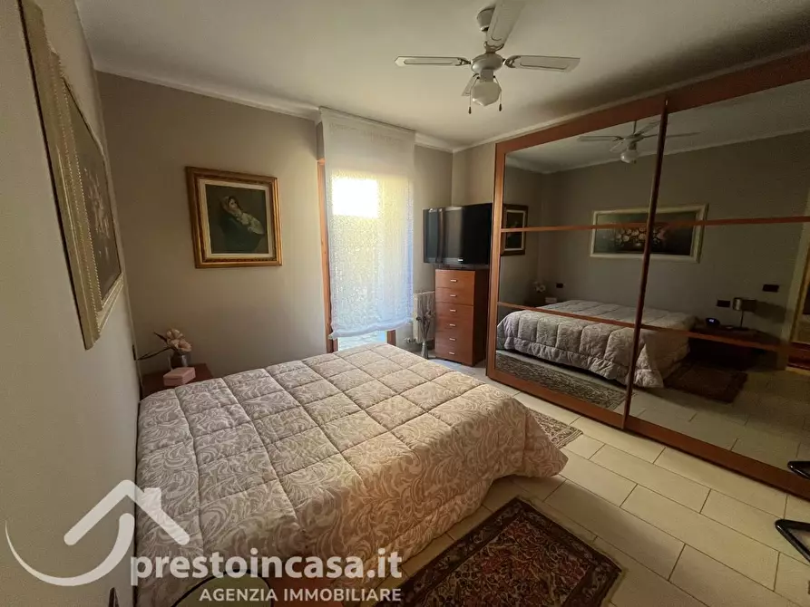 Immagine 16 di Appartamento in vendita  a Viareggio