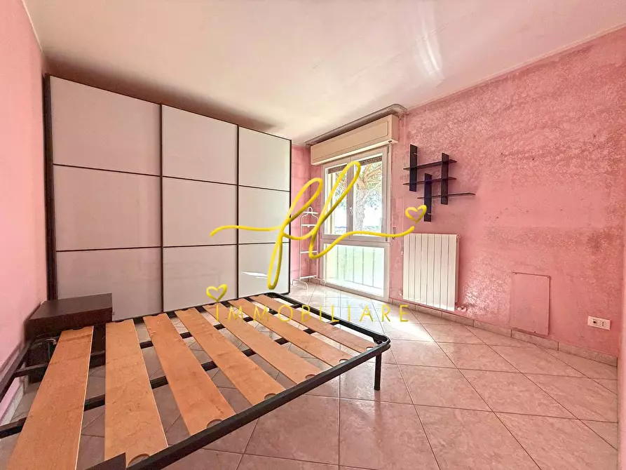 Immagine 7 di Appartamento in vendita  a Cecina